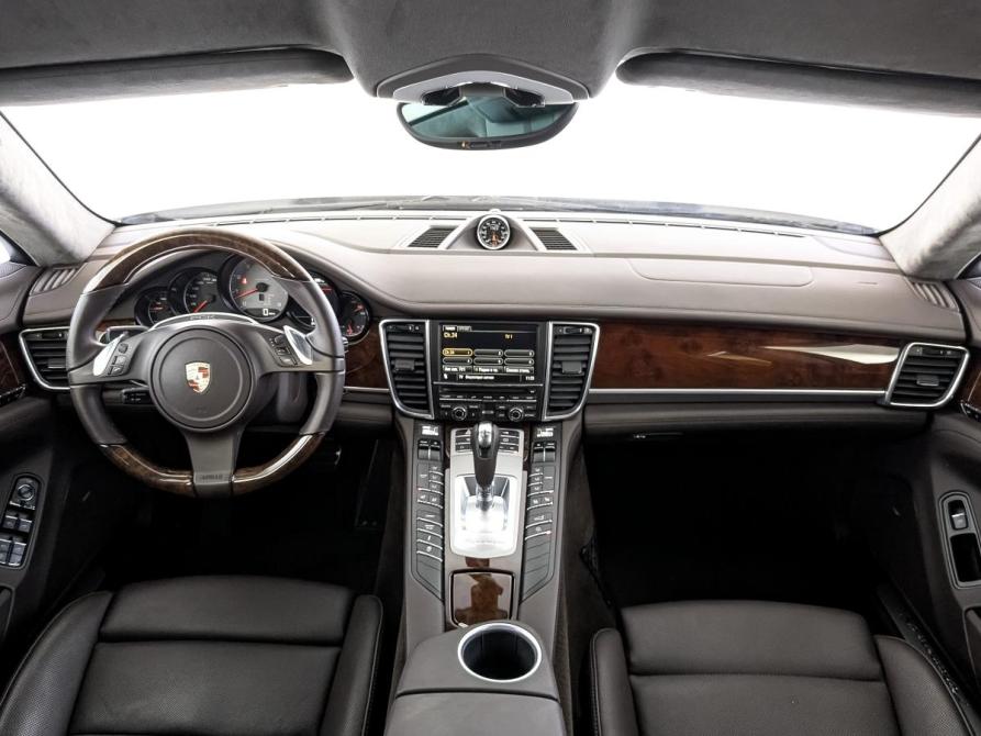 Porsche Panamera I Москва  - изображение 14