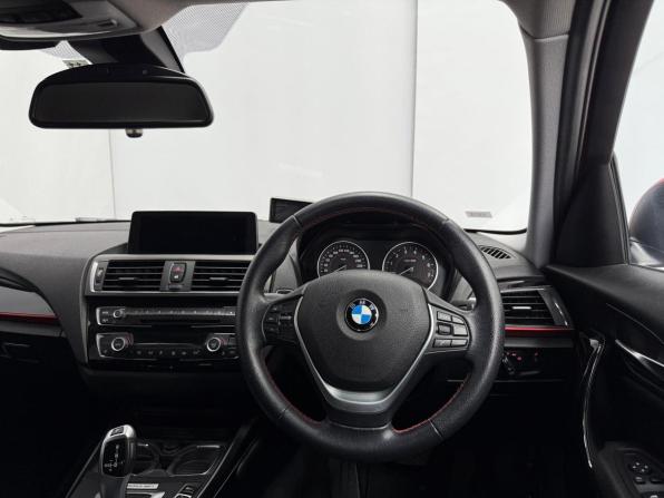 BMW 1 серии II (F20/F21) Рестайлинг с пробегом 2015 года, цена 1 340 000 рублей, 75208 км, хэтчбек, Автокод Объявления
