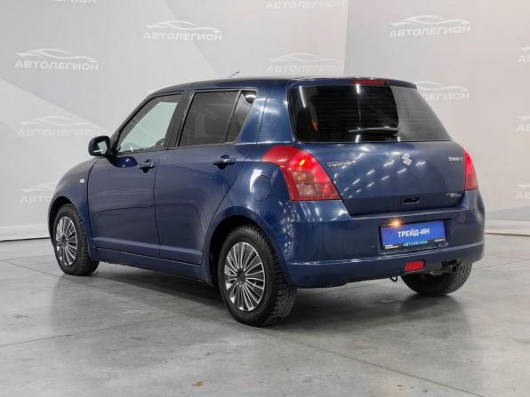 Suzuki Swift III с пробегом 2008 года, цена 500 000 рублей, 240000 км, хэтчбек, Автокод Объявления