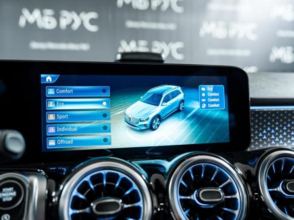 Новый Mercedes-Benz GLB I (X247) Рестайлинг 2025 года, цена 7 280 000 рублей, внедорожник, Автокод Объявления