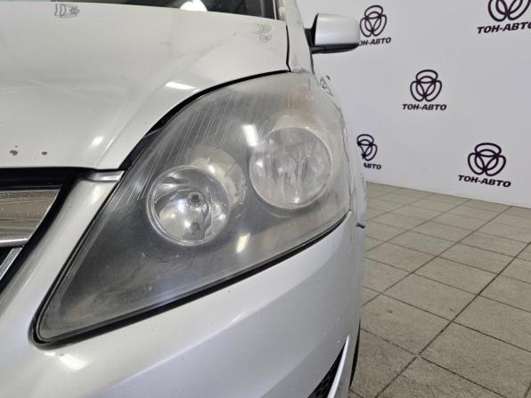 Opel Zafira B Рестайлинг с пробегом 2012 года, цена 634 000 рублей, 300927 км, минивэн, Автокод Объявления