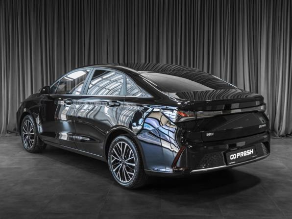 BAIC U5 Plus с пробегом 2023 года, цена 1 449 000 рублей, 27015 км, седан, Автокод Объявления