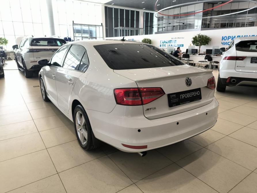 Volkswagen Jetta VI Рестайлинг Казань  - изображение 8