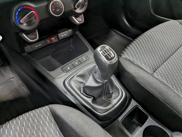 Kia Rio IV с пробегом 2020 года, цена 1 390 000 рублей, 97574 км, седан, Автокод Объявления