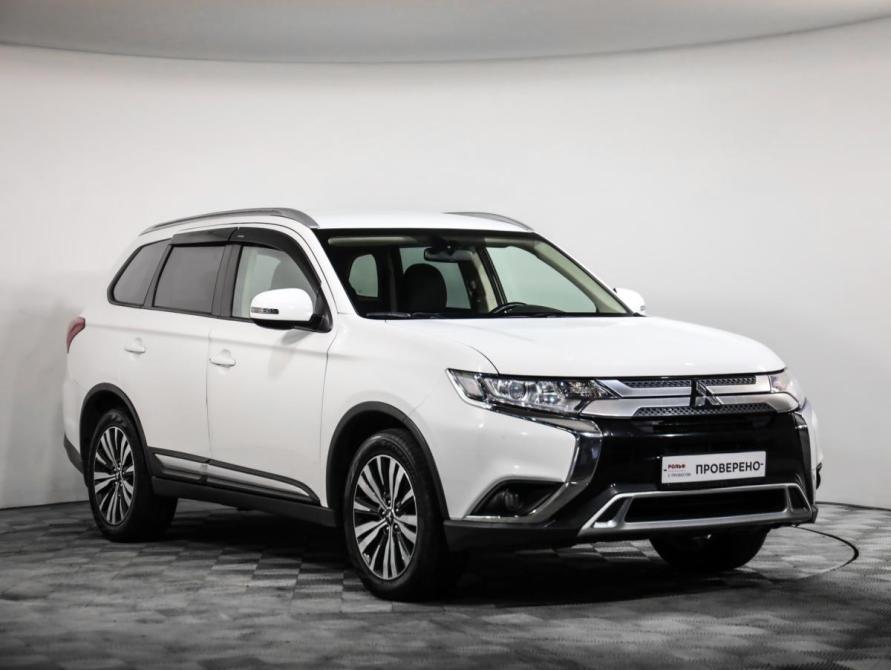 Mitsubishi Outlander III Рестайлинг 3 Санкт-Петербург  - изображение 3