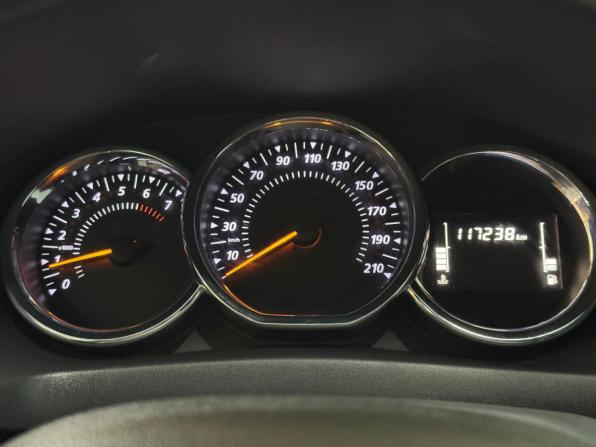 Renault Sandero II Рестайлинг с пробегом 2021 года, цена 1 150 000 рублей, 117238 км, хэтчбек, Автокод Объявления