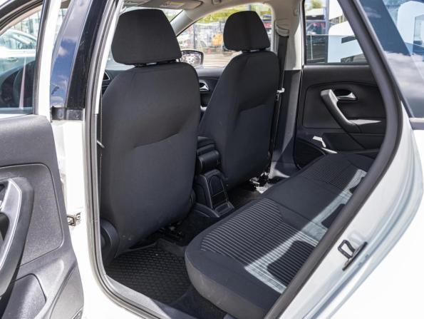 Volkswagen Polo V с пробегом 2011 года, цена 809 000 рублей, 200289 км, седан, Автокод Объявления