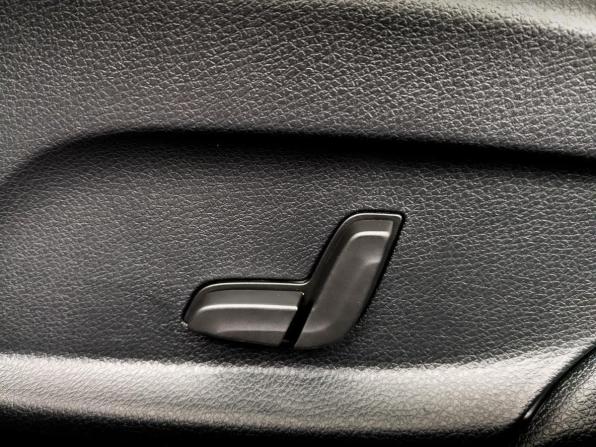 Mercedes-Benz C-Класс IV (W205) Рестайлинг с пробегом 2019 года, цена 2 766 000 рублей, 92328 км, седан, Автокод Объявления