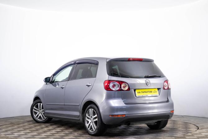 Volkswagen Golf Plus II с пробегом 2011 года, цена 499 000 рублей, 288600 км, хэтчбек, Автокод Объявления
