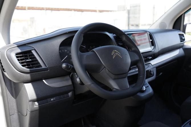 Citroen SpaceTourer I с пробегом 2017 года, цена 2 670 000 рублей, 112000 км, минивэн, Автокод Объявления