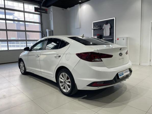 Hyundai Elantra VI (AD) Рестайлинг с пробегом 2019 года, цена 1 060 000 рублей, 379559 км, седан, Автокод Объявления