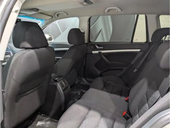 Skoda Octavia II (A5) Рестайлинг с пробегом 2011 года, цена 545 000 рублей, 300000 км, универсал, Автокод Объявления