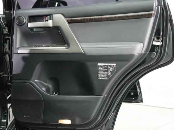 Toyota Land Cruiser 200 Series с пробегом 2009 года, цена 2 700 000 рублей, 197355 км, внедорожник, Автокод Объявления