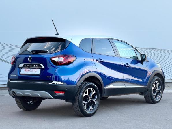 Renault Kaptur I Рестайлинг с пробегом 2020 года, цена 1 670 000 рублей, 75392 км, внедорожник, Автокод Объявления