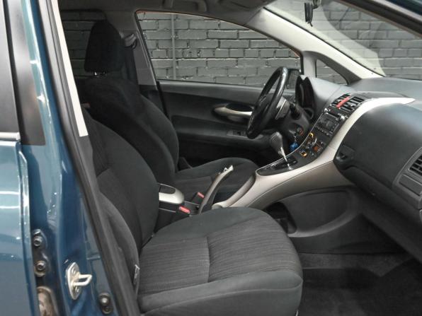 Toyota Auris I с пробегом 2007 года, цена 675 000 рублей, 426991 км, хэтчбек, Автокод Объявления