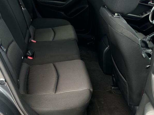 Mazda 3 III (BM) с пробегом 2014 года, цена 990 000 рублей, 167600 км, хэтчбек, Автокод Объявления