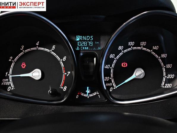 Ford Fiesta Mk6 Рестайлинг с пробегом 2018 года, цена 1 097 000 рублей, 102875 км, хэтчбек, Автокод Объявления