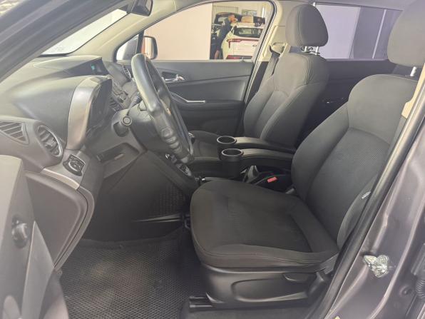 Chevrolet Orlando I с пробегом 2012 года, цена 1 000 000 рублей, 219000 км, компактвэн, Автокод Объявления