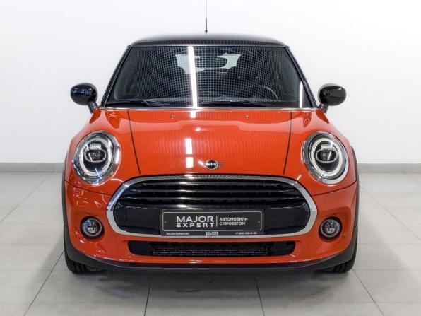 Mini Hatch III (F55/F56) Рестайлинг с пробегом 2021 года, цена 2 640 000 рублей, 11637 км, хэтчбек, Автокод Объявления