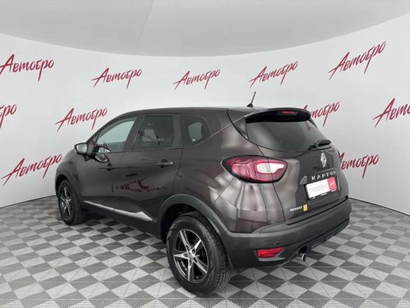 Renault Kaptur I с пробегом 2017 года, цена 1 320 000 рублей, 148653 км, внедорожник, Автокод Объявления