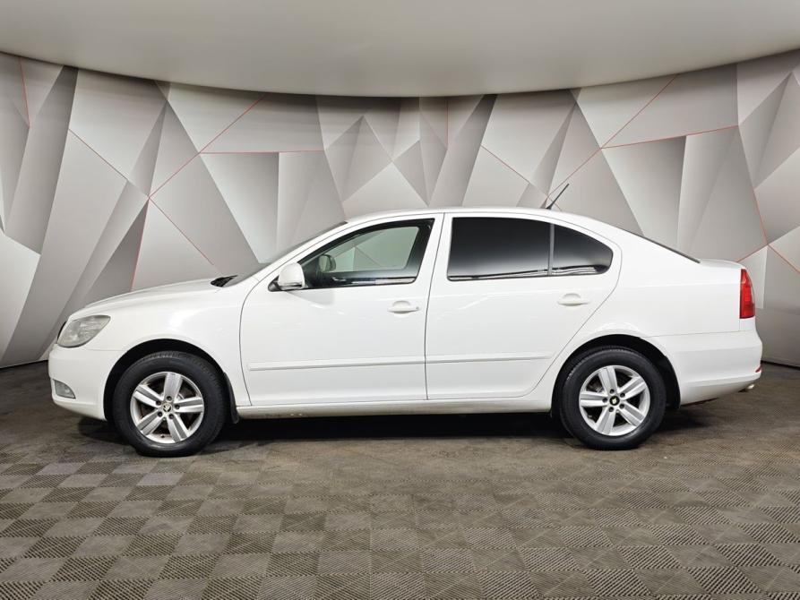 Skoda Octavia II (A5) Рестайлинг Москва  - изображение 5