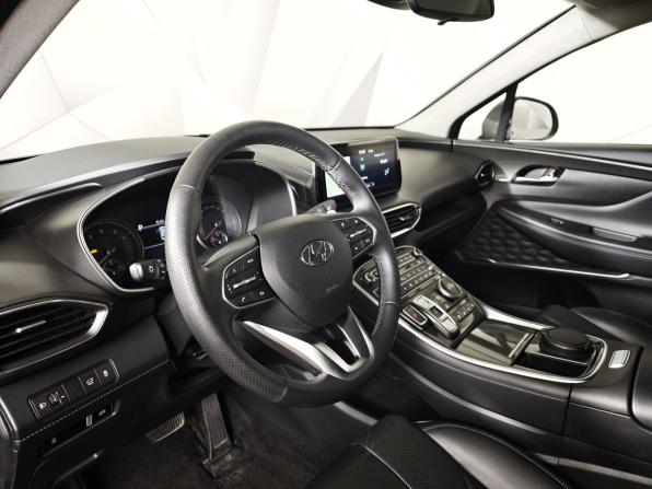 Hyundai Santa Fe IV Рестайлинг с пробегом 2023 года, цена 3 690 000 рублей, 77609 км, внедорожник, Автокод Объявления