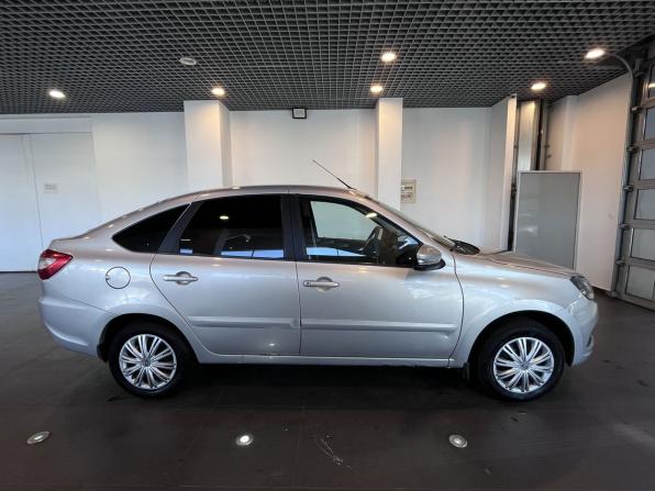 Lada (ВАЗ) Granta I Рестайлинг с пробегом 2019 года, цена 583 000 рублей, 175975 км, лифтбек, Автокод Объявления