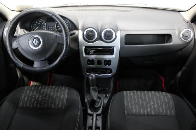 Renault Logan I Рестайлинг с пробегом 2013 года, цена 435 000 рублей, 183748 км, седан, Автокод Объявления