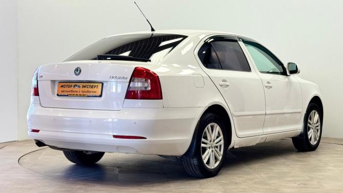 Skoda Octavia II (A5) Рестайлинг с пробегом 2010 года, цена 490 000 рублей, 237729 км, лифтбек, Автокод Объявления