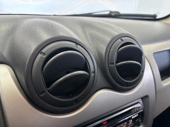Renault Sandero I с пробегом 2010 года, цена 429 000 рублей, 253320 км, хэтчбек, Автокод Объявления