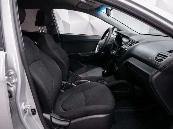 Kia Rio III Рестайлинг с пробегом 2015 года, цена 1 130 000 рублей, 112242 км, седан, Автокод Объявления