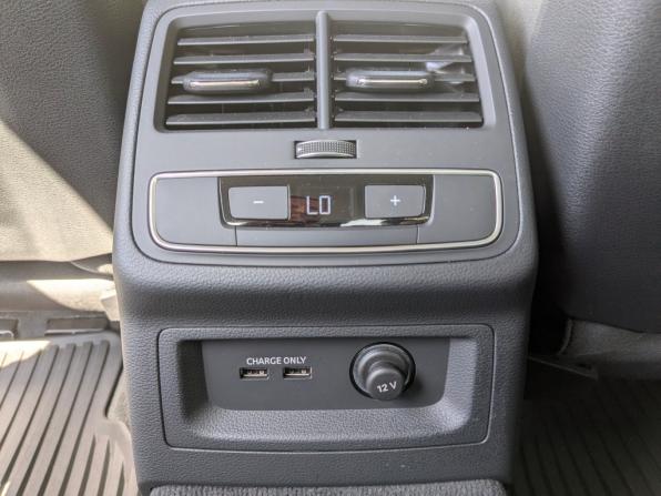 Audi A4 V (B9) Рестайлинг с пробегом 2022 года, цена 3 750 000 рублей, 21987 км, седан, Автокод Объявления