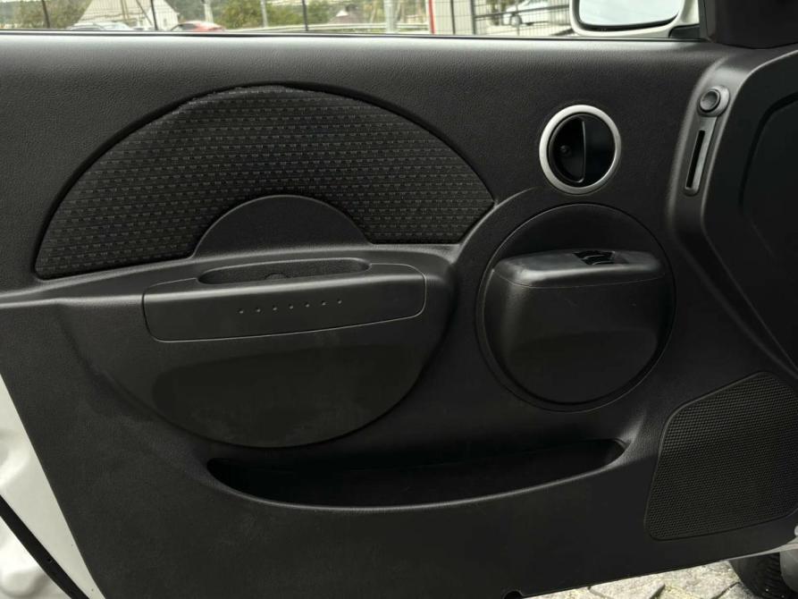 Chevrolet Aveo I Крым  - изображение 9