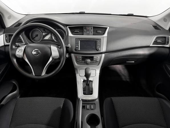 Nissan Tiida II с пробегом 2015 года, цена 1 100 000 рублей, 160151 км, хэтчбек, Автокод Объявления