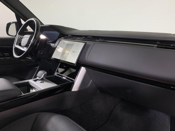 Land Rover Range Rover V с пробегом 2024 года, цена 27 590 000 рублей, 1310 км, внедорожник, Автокод Объявления