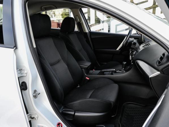 Mazda 3 II (BL) Рестайлинг с пробегом 2012 года, цена 959 000 рублей, 179763 км, седан, Автокод Объявления