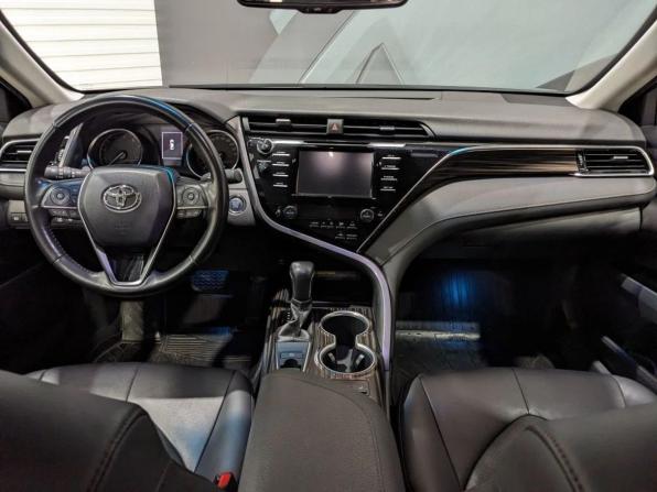 Toyota Camry VIII (XV70) с пробегом 2019 года, цена 2 895 000 рублей, 122700 км, седан, Автокод Объявления