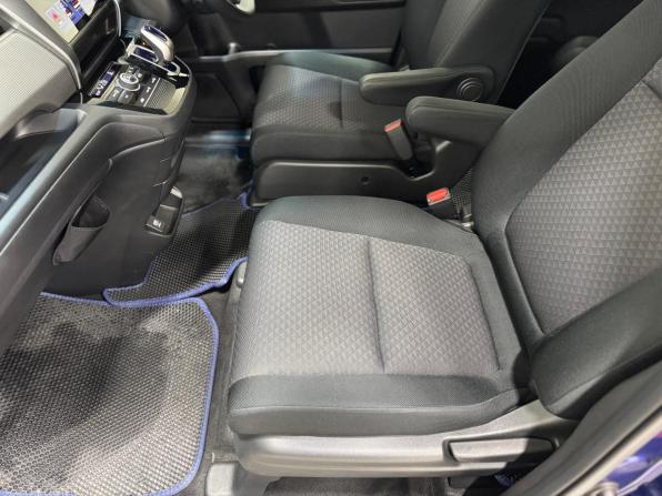 Honda Freed II с пробегом 2017 года, цена 1 249 000 рублей, 130656 км, компактвэн, Автокод Объявления