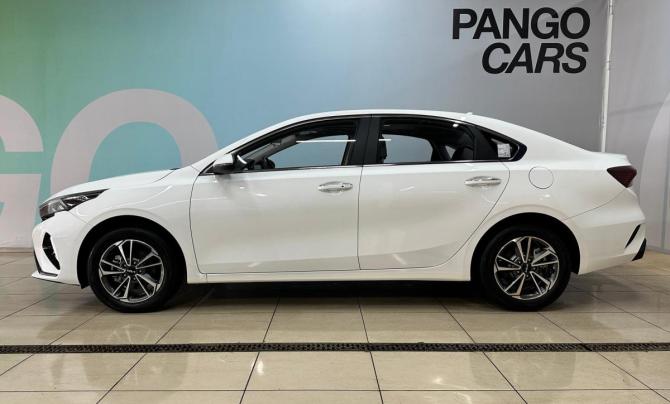 Kia K3 II (China Market) Рестайлинг с пробегом 2024 года, цена 2 495 000 рублей, 13296 км, седан, Автокод Объявления