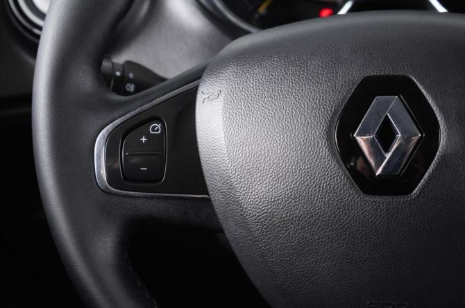 Renault Kaptur I с пробегом 2016 года, цена 1 459 000 рублей, 132235 км, внедорожник, Автокод Объявления