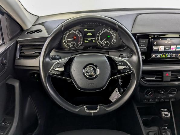Skoda Rapid II с пробегом 2021 года, цена 1 250 000 рублей, 156510 км, лифтбек, Автокод Объявления