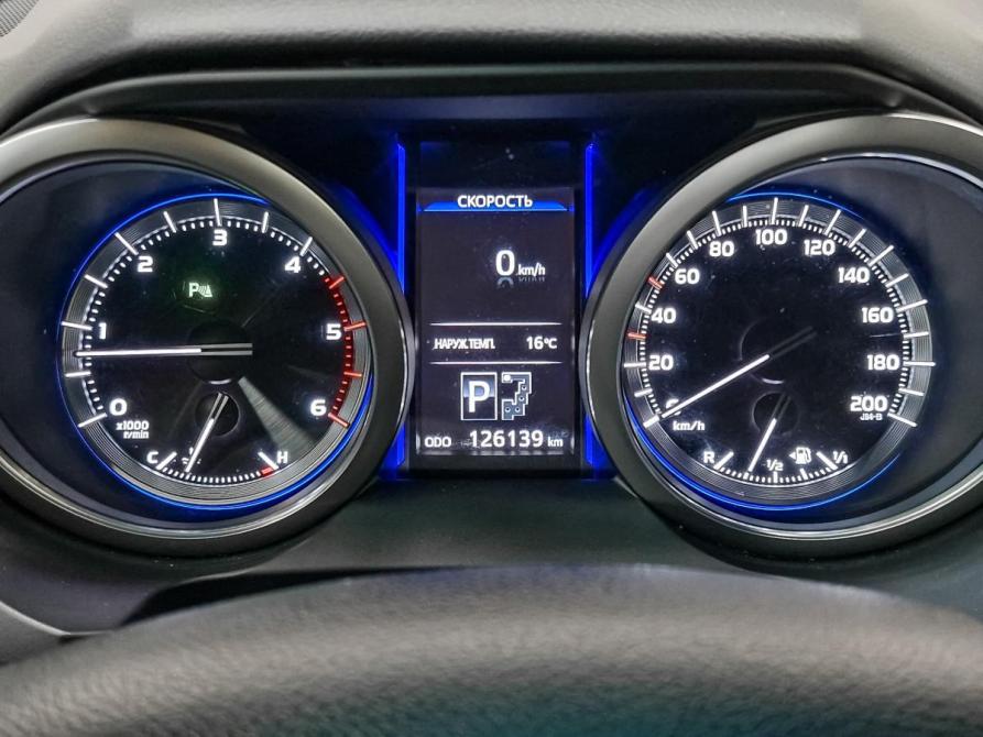 Toyota Land Cruiser Prado 150 Series Рестайлинг 1 Москва  - изображение 16