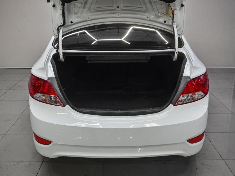 Hyundai Solaris I Челябинск  - изображение 8