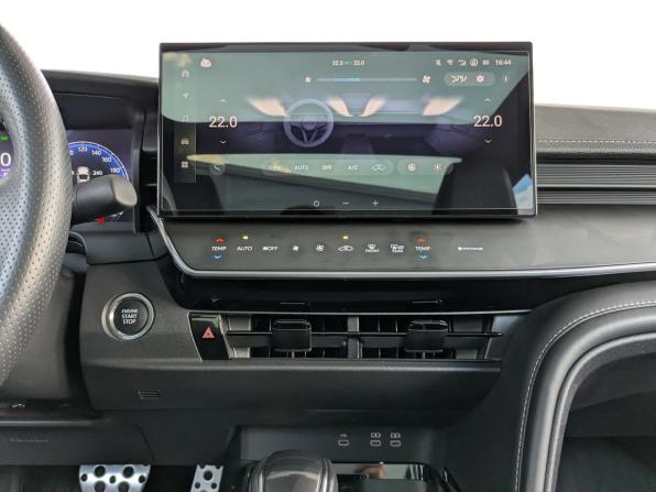 Toyota Camry IX (XV80) China Market с пробегом 2024 года, цена 4 000 000 рублей, 26487 км, седан, Автокод Объявления