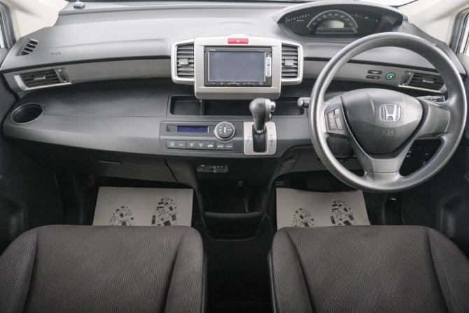 Honda Freed I Рестайлинг 2 с пробегом 2014 года, цена 1 099 000 рублей, 148000 км, компактвэн, Автокод Объявления