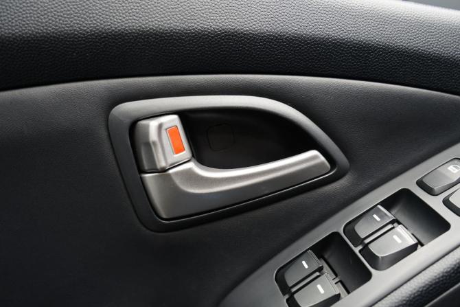 Hyundai ix35 I с пробегом 2013 года, цена 1 330 000 рублей, 197118 км, внедорожник, Автокод Объявления