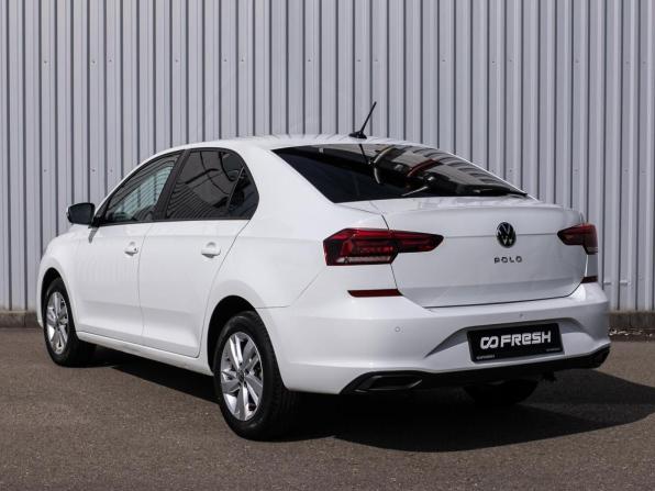 Volkswagen Polo VI с пробегом 2022 года, цена 1 777 000 рублей, 60054 км, лифтбек, Автокод Объявления