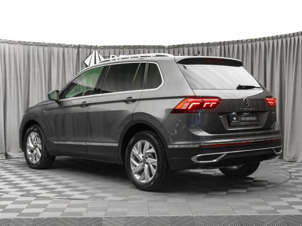 Volkswagen Tiguan II Рестайлинг с пробегом 2021 года, цена 3 880 000 рублей, 34364 км, внедорожник, Автокод Объявления