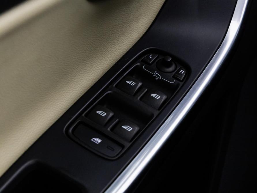 Volvo XC60 I Рестайлинг Санкт-Петербург  - изображение 18