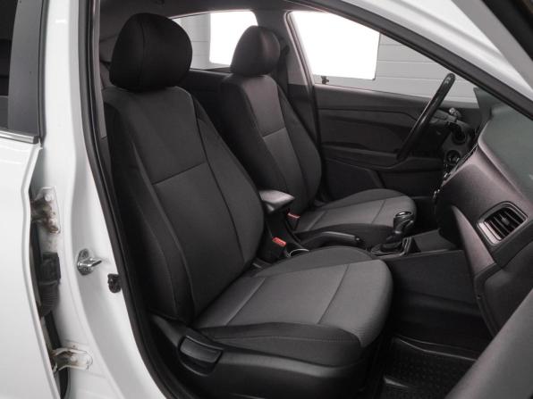 Hyundai Solaris II с пробегом 2018 года, цена 1 349 000 рублей, 155199 км, седан, Автокод Объявления